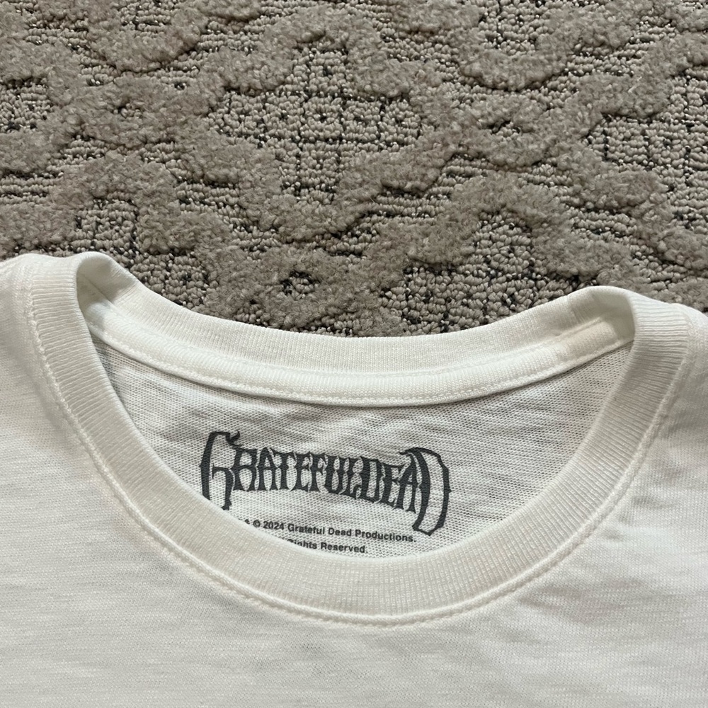 š¢ '24 Grateful Dead Band Deal Go Down Dice Green Matte Steal Face HQ Lucky Tee - Picture 6 of 10